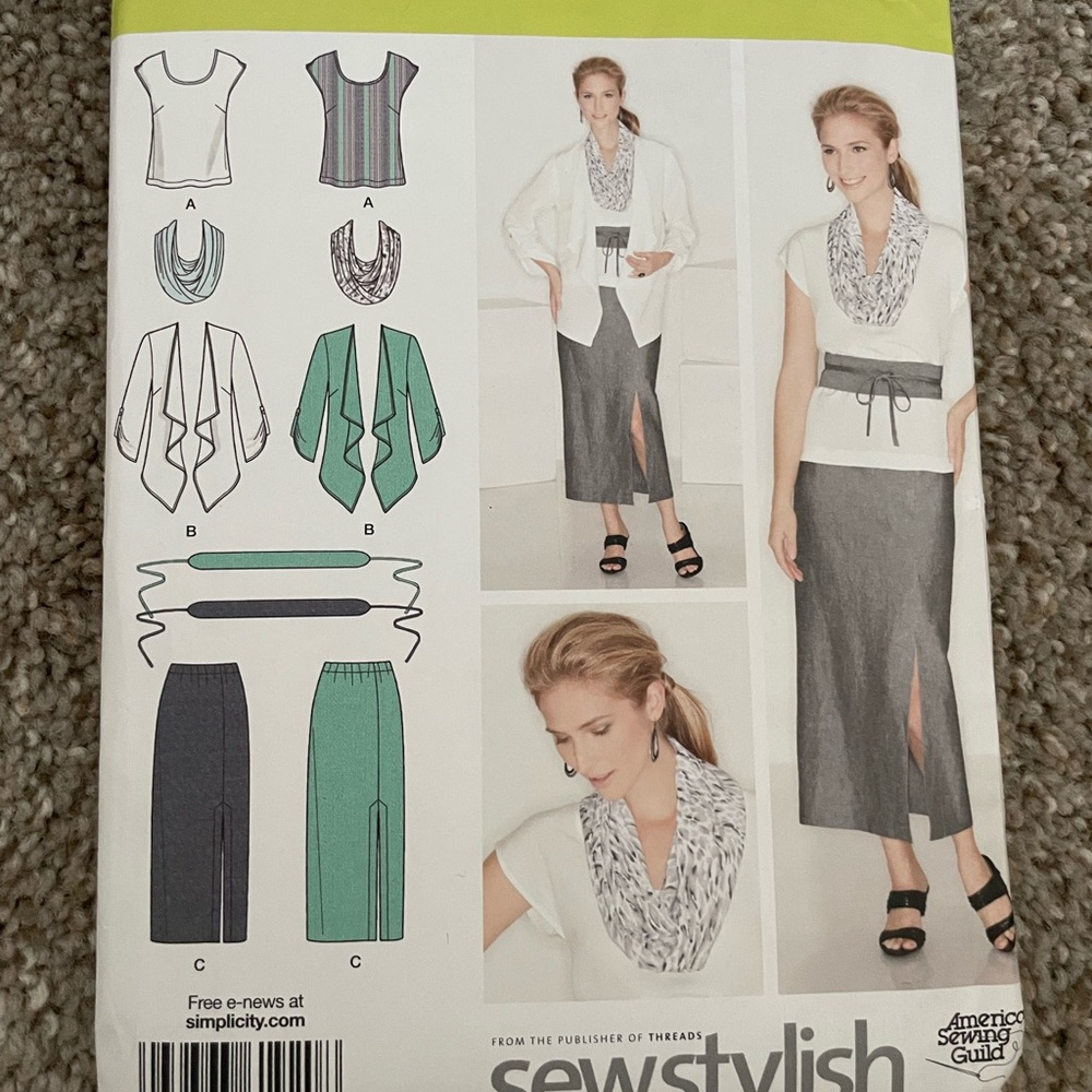 Simplicity Sew Stylish 1920 pattern